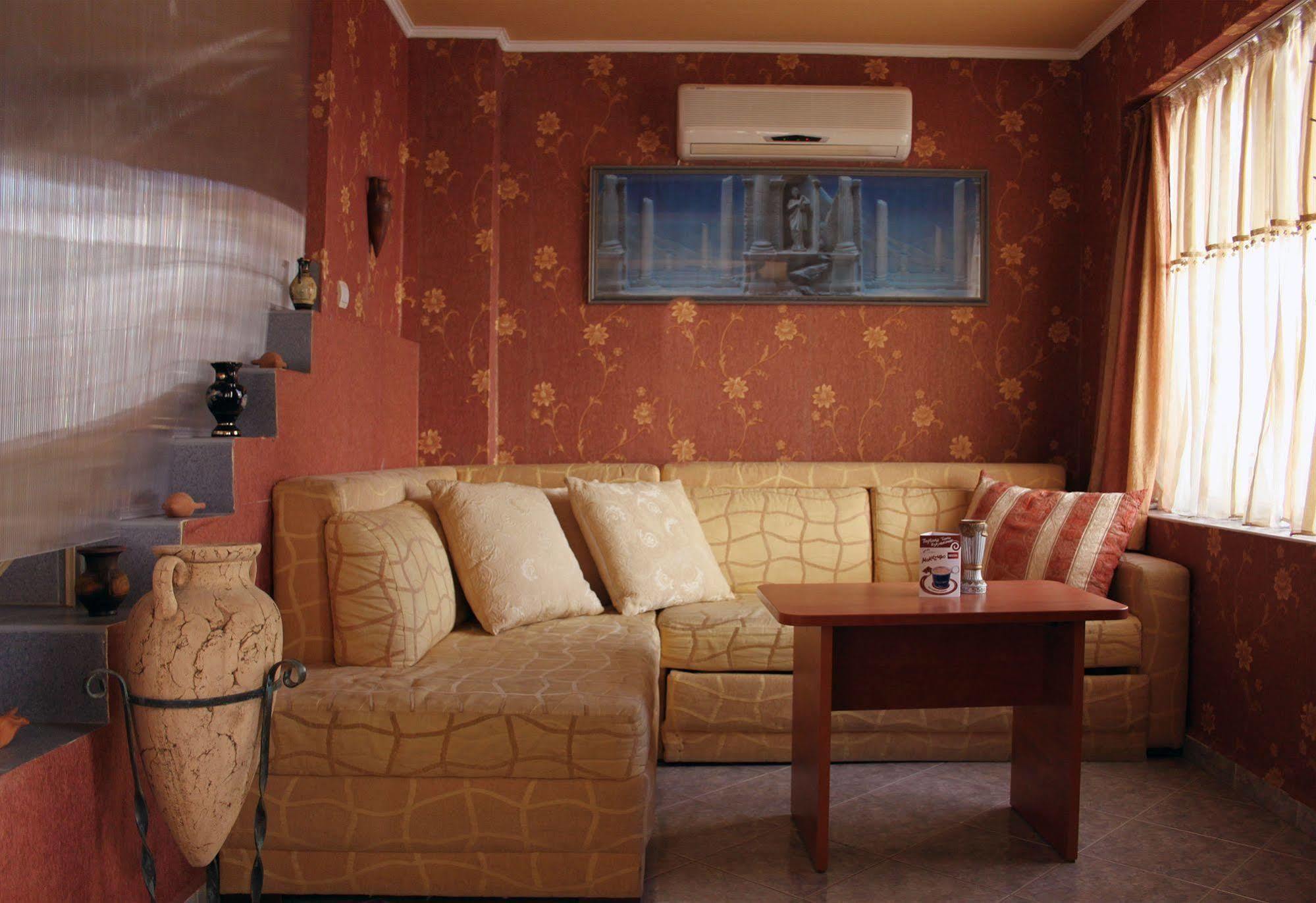 Antik Hotel Varna Esterno foto