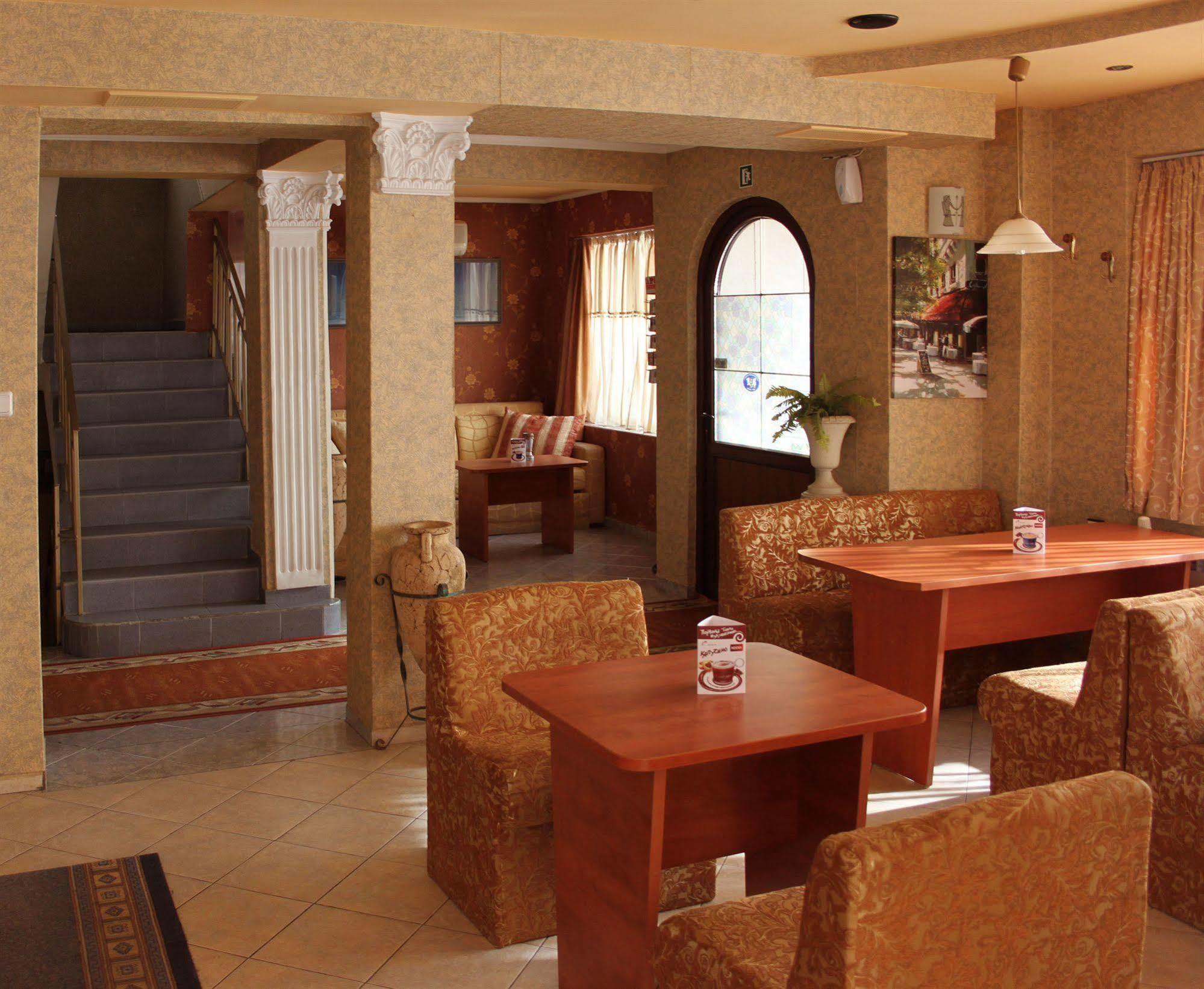 Antik Hotel Varna Esterno foto