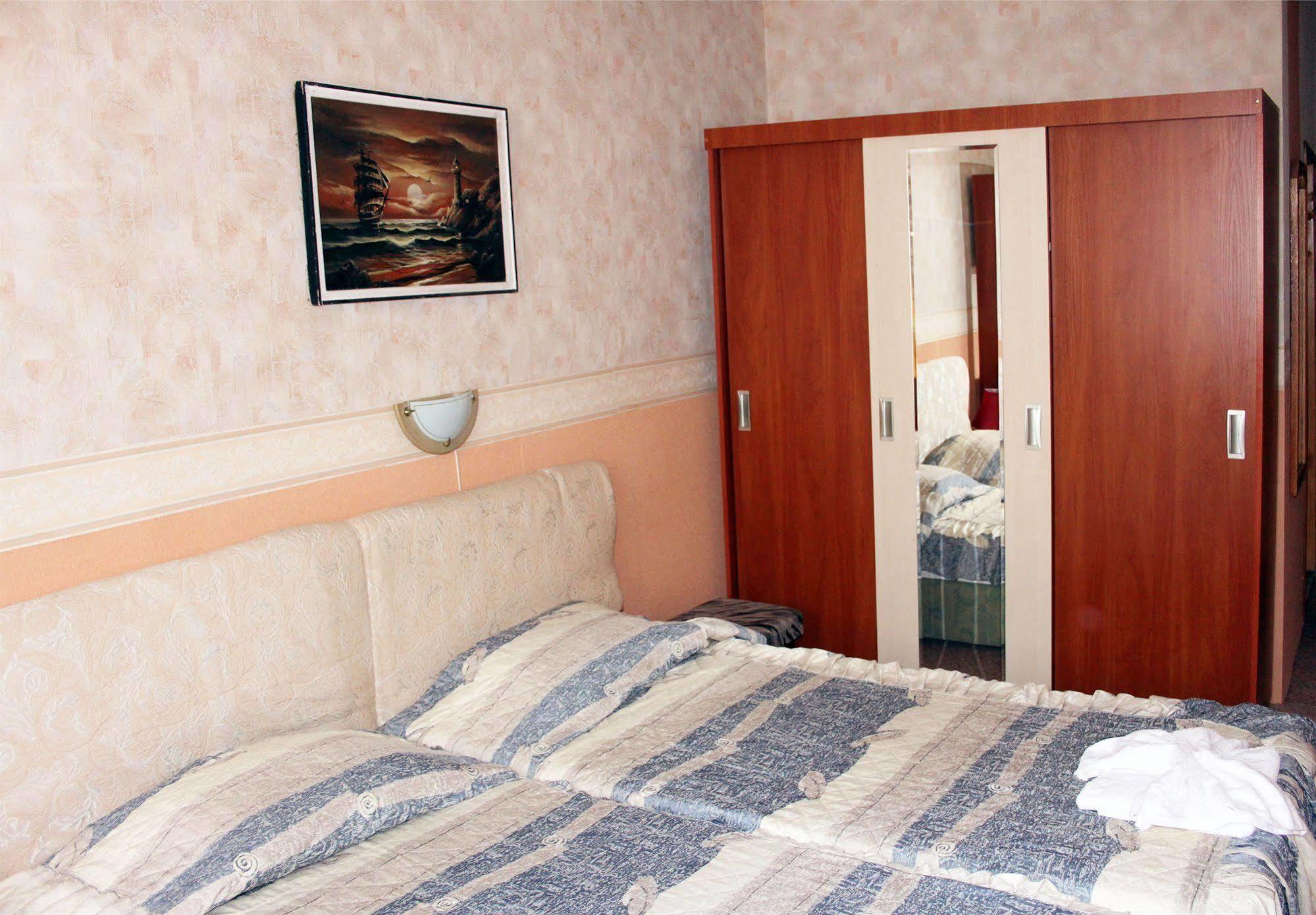 Antik Hotel Varna Esterno foto