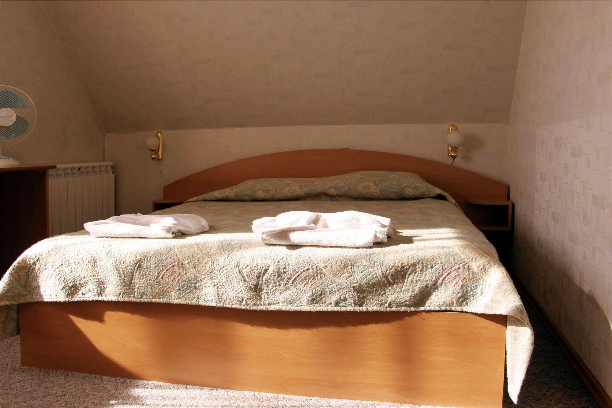 Antik Hotel Varna Esterno foto